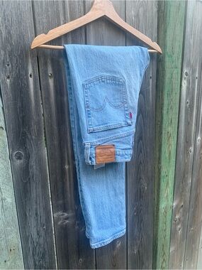 Levi's Wedgie Icon Jeans - Size 27